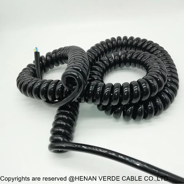 Spiralni napajalni kabel
